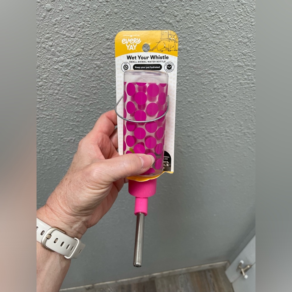 ❤️🔥3/$12❤️🔥Pet - EveryYay “Wet Your Whistle” Small Animal Printed Water Bottle